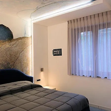 Aparthotel Dominick House