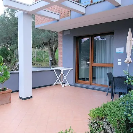 Dominick House Aparthotel